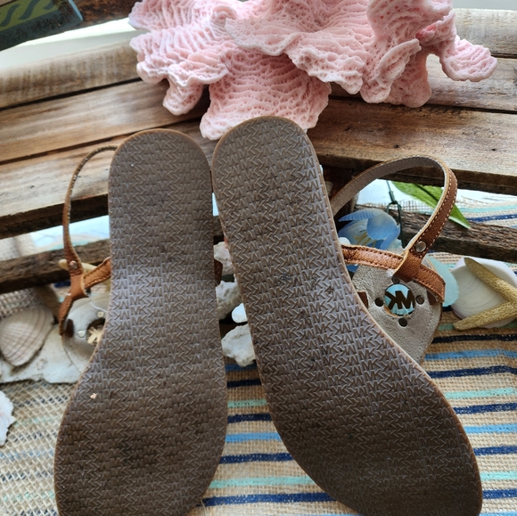Womens Michael Kors Sandle - Picture 6 of 6